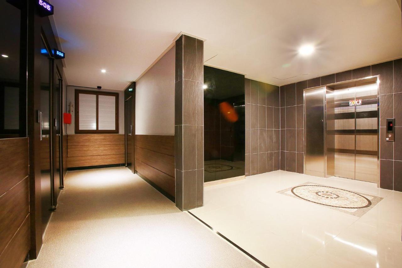 Eton Hotel Chuncheon Bagian luar foto